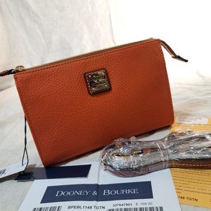 NWT Dooney & Bourke Pebble Janine Crossbody